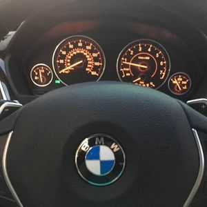 Meet your Posher, Ana